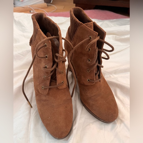Michael Kors brown suede ankle boots - Picture 6 of 6